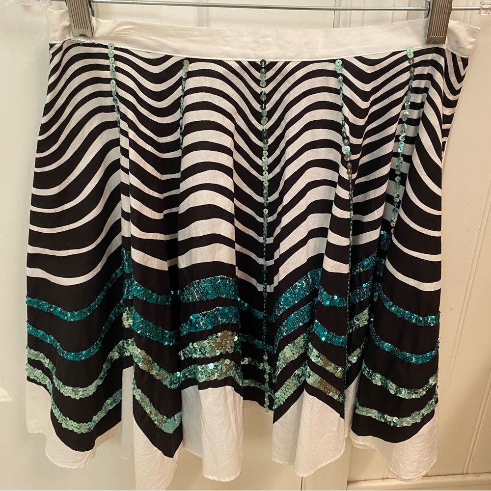 ⭐️HP⭐️bebe|Sequin skirt